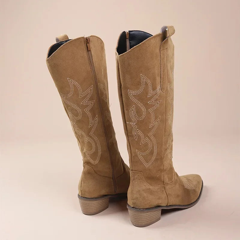Botas Cowboy Mujer de Ante con Detalles Bordados