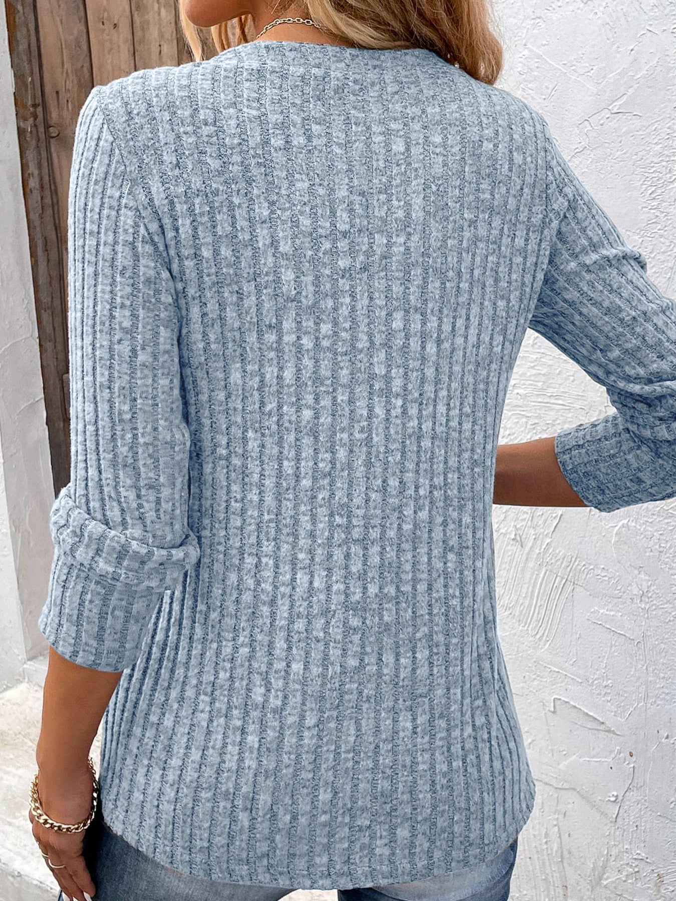 Jersey de Mujer Cuello en V Acanalado con Botones