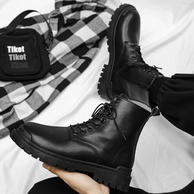 Botas Militares de Cuero Negro para Hombre Diseño Dr. Martens