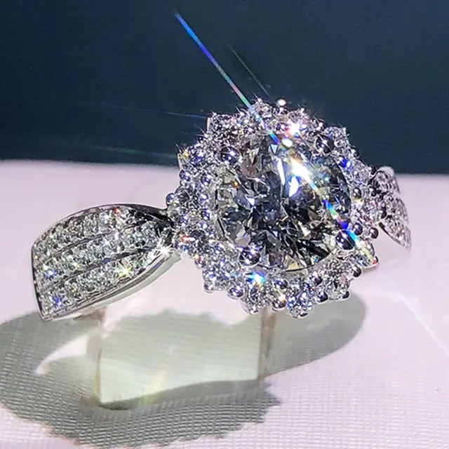 Huitan Trendy Women Rings - High Trend Coture