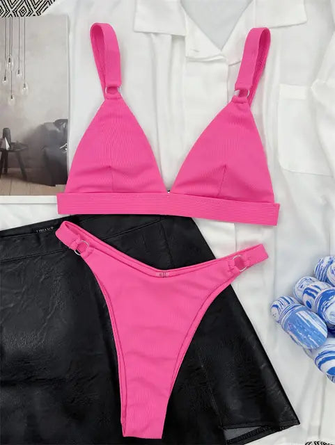 Bikini Estilo Brasileño con Detalles de Anillos - High Trend Coture