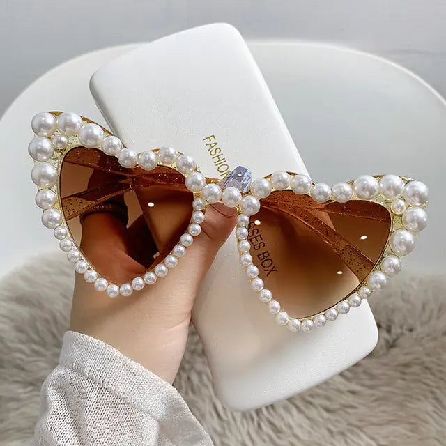 Cat Eye Heart Fashion Sunglasses - High Trend Coture