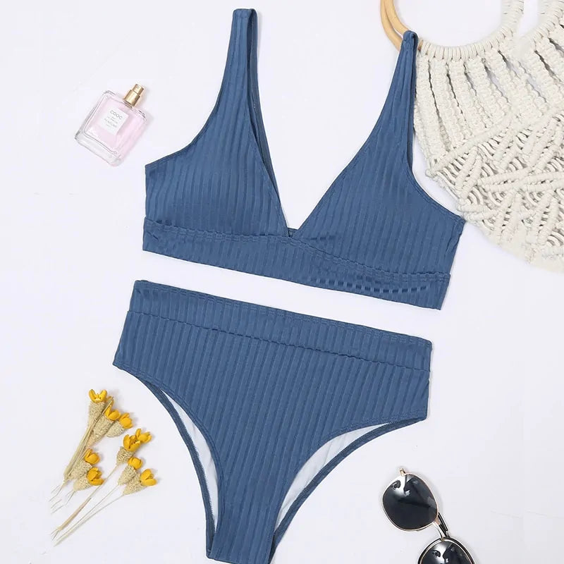 Bikini con Braguita de Talle Alto - High Trend Coture