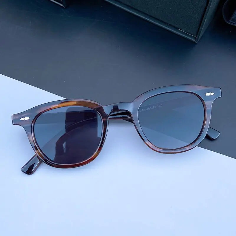 Fashion Classic Round Sunglasses - High Trend Coture