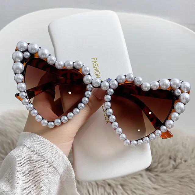 Cat Eye Heart Fashion Sunglasses - High Trend Coture