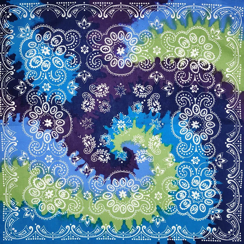 Bandana Cuadrada Algodón 100% con Calaveras Paisley