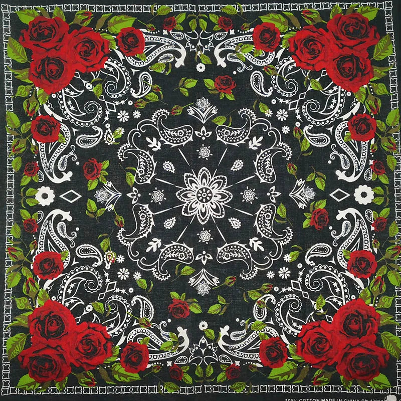 Bandana Cuadrada Algodón 100% con Calaveras Paisley