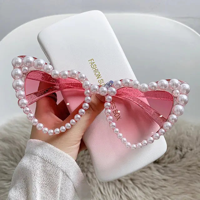 Cat Eye Heart Fashion Sunglasses - High Trend Coture
