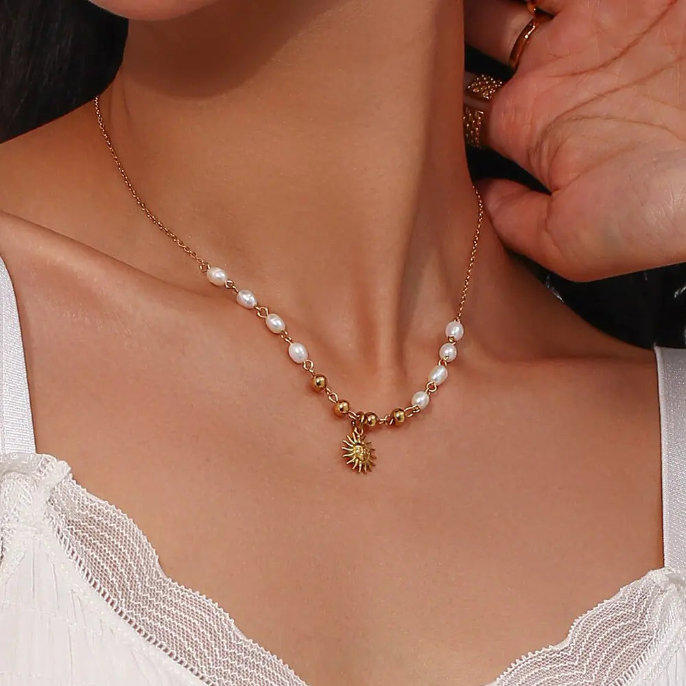 Optimistic Sun Pendant Necklace - High Trend Coture