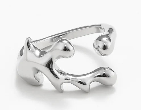 Charming Hollow Opening Rings - High Trend Coture