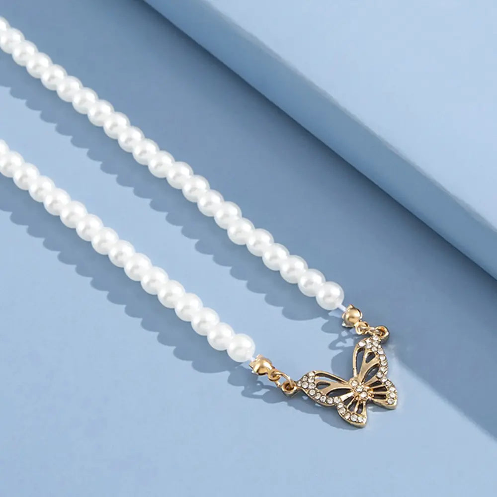 Rhinestone Butterfly Pendant Pearl Necklace - High Trend Coture