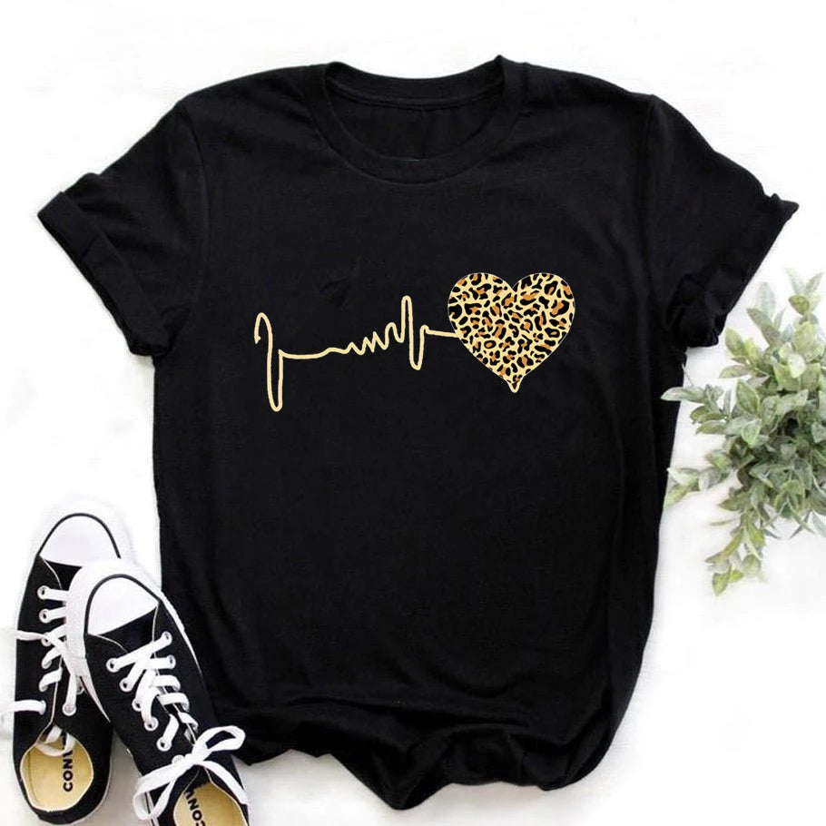 Camiseta Mujer Estampado Corazón Leopardo Manga Corta