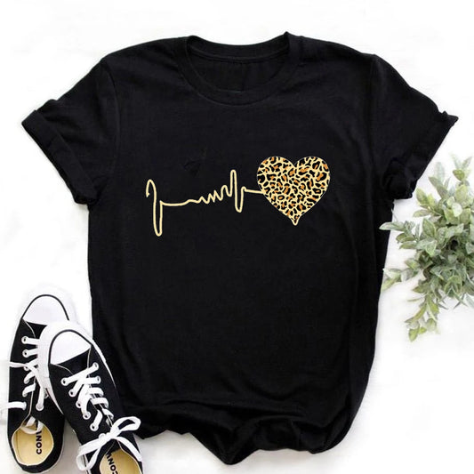 Camiseta Mujer Estampado Corazón Leopardo Manga Corta