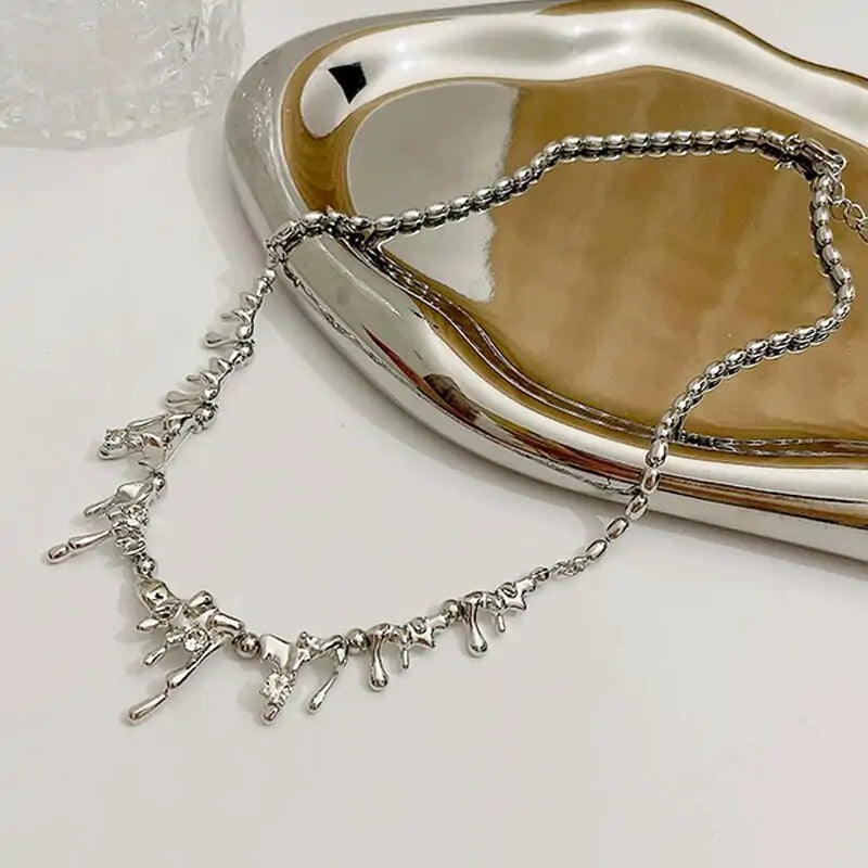 Lava drop and Star Shape Necklaces - High Trend Coture