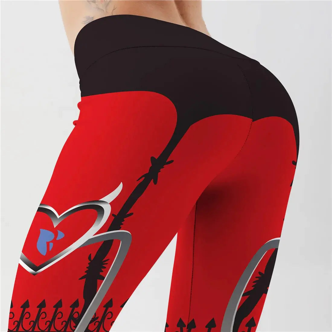 Leggings Push Up Rojo y Negro con Estampado de Corazones - High Trend Coture