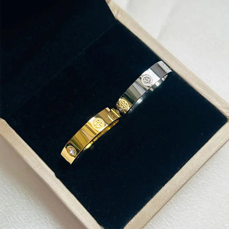 Classic Cross with Stone Rings - High Trend Coture