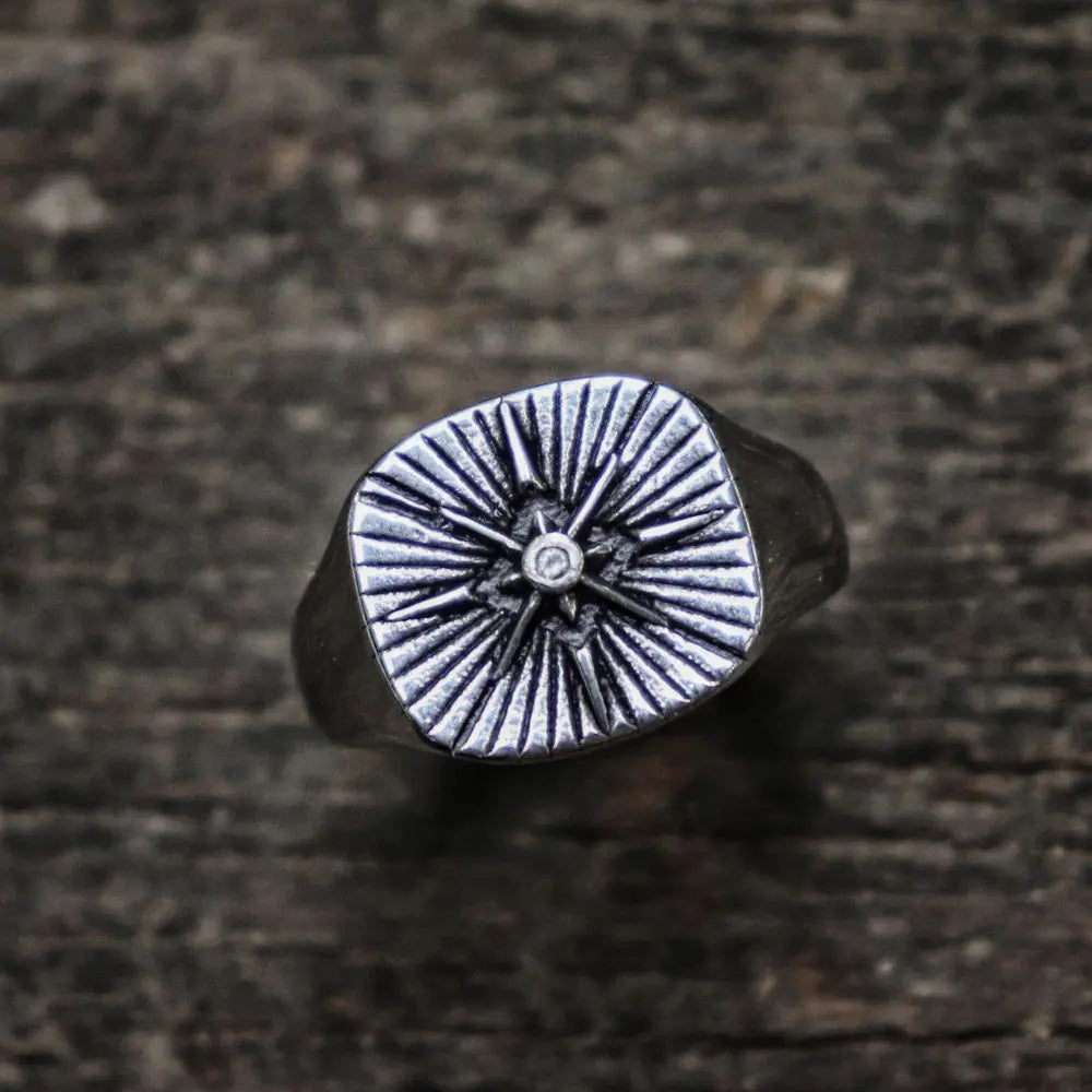 Polaris Star Signet Ring - High Trend Coture