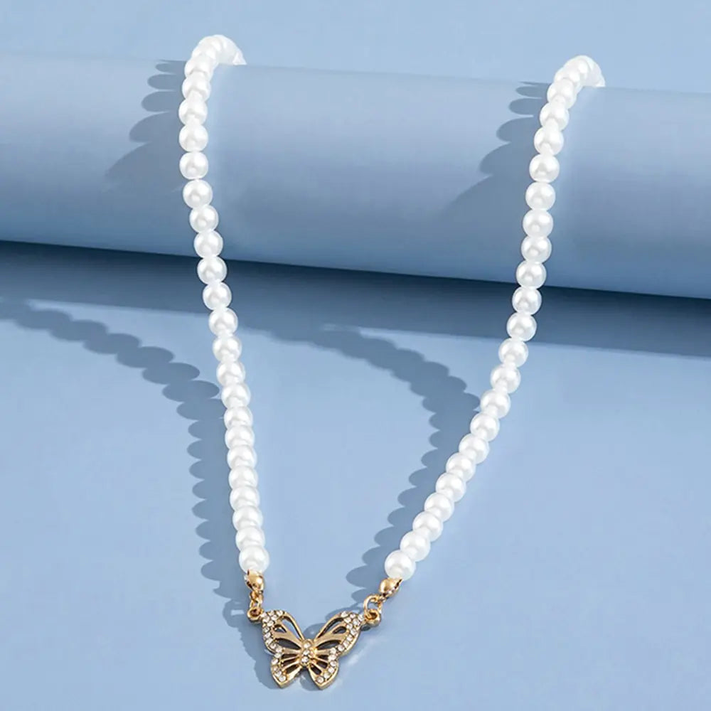 Rhinestone Butterfly Pendant Pearl Necklace - High Trend Coture
