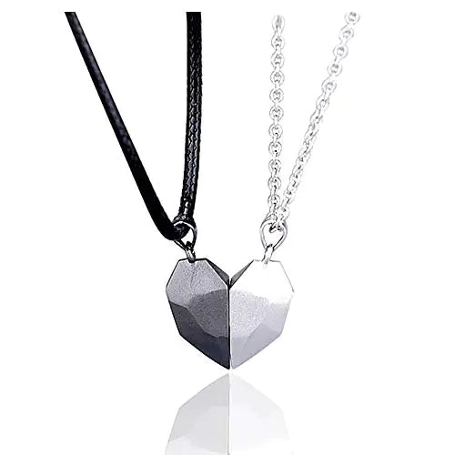 Magnetic Heart Necklaces - High Trend Coture