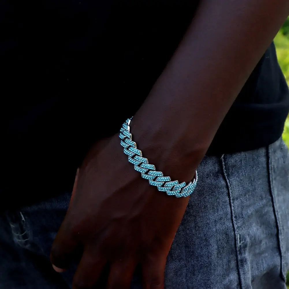 Iced Out Rhombus Necklace - High Trend Coture