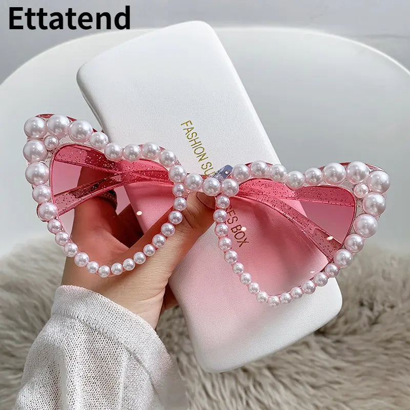 Cat Eye Heart Fashion Sunglasses - High Trend Coture