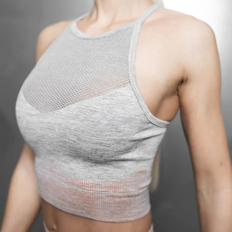 Conjunto Deportivo Fitness de 2 piezas: Leggings Push Up y Sujetador Deportivo con Detalle de Rejilla - High Trend Coture