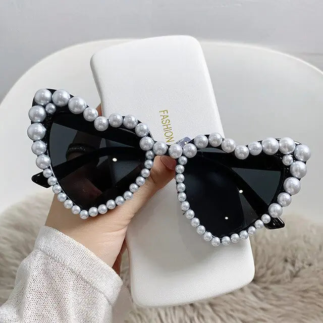 Cat Eye Heart Fashion Sunglasses - High Trend Coture