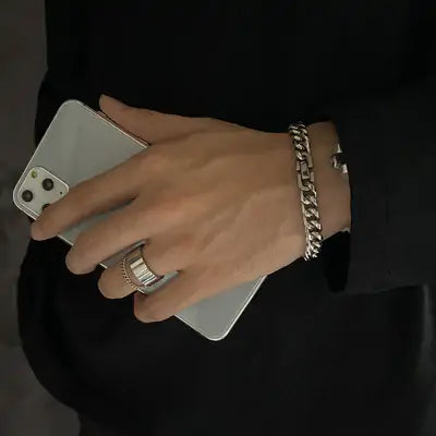 Modern Vintage Chain Ring - High Trend Coture