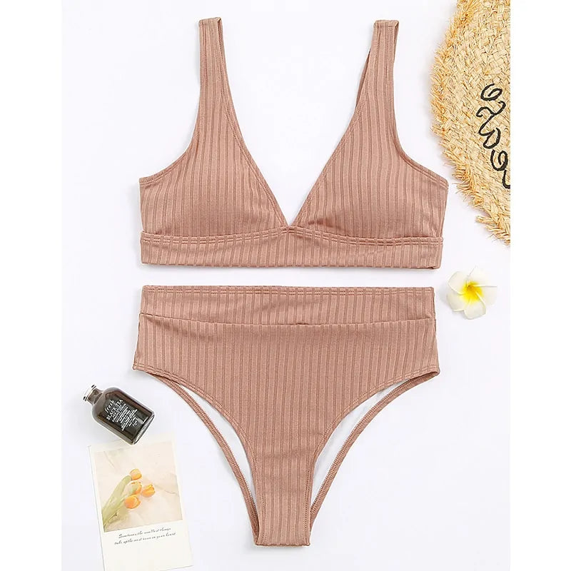 Bikini con Braguita de Talle Alto - High Trend Coture