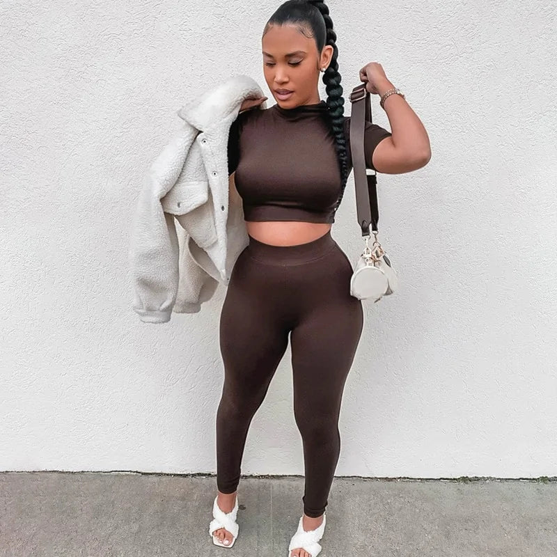 Conjunto Deportivo Dos Piezas Mujer Leggings Push Up y Top Manga Corta - High Trend Coture