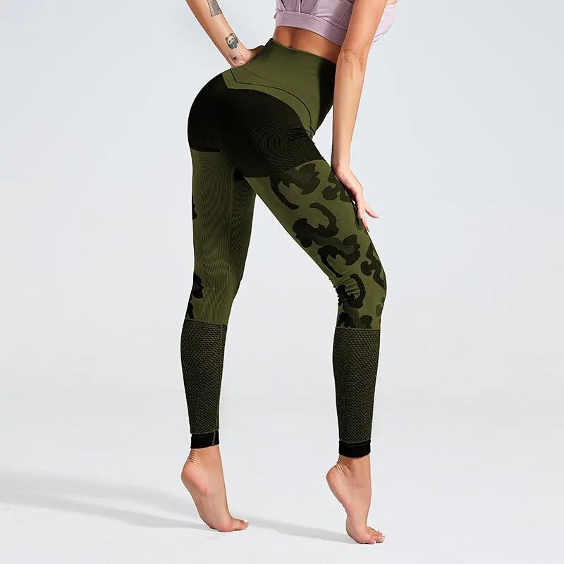 Leggings Estampado Camuflaje Push Up Elásticos - High Trend Coture