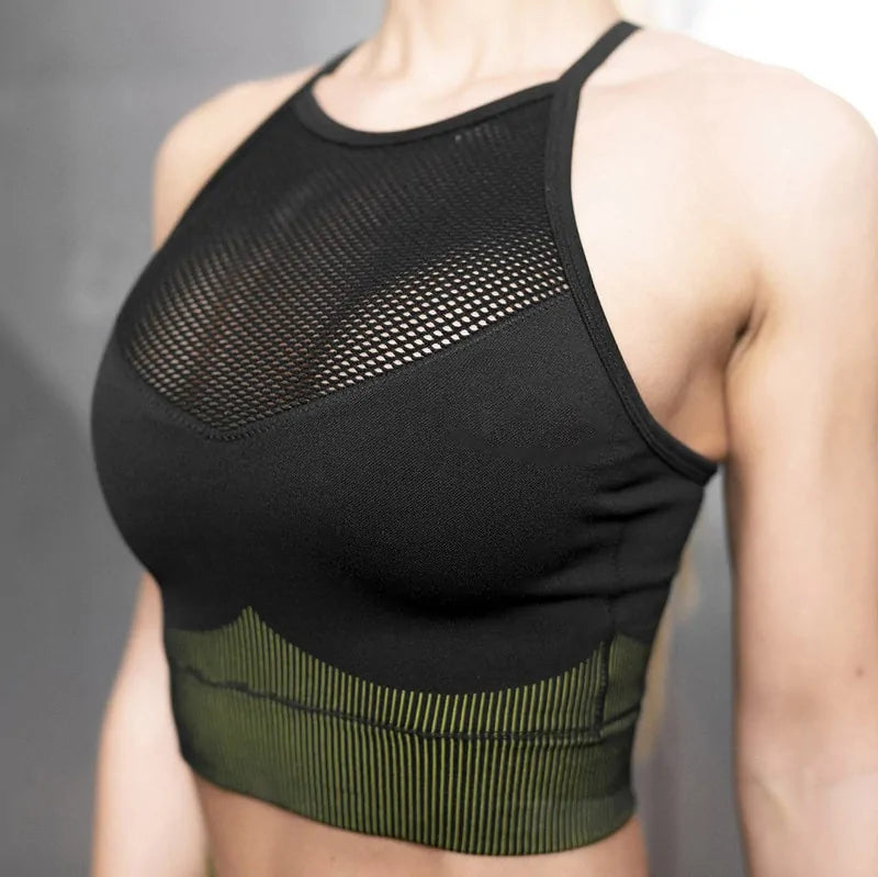 Conjunto Deportivo Fitness de 2 piezas: Leggings Push Up y Sujetador Deportivo con Detalle de Rejilla - High Trend Coture