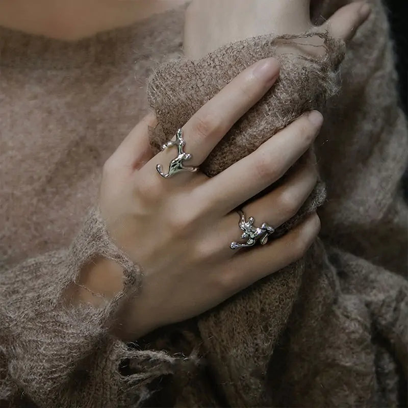 Charming Hollow Opening Rings - High Trend Coture